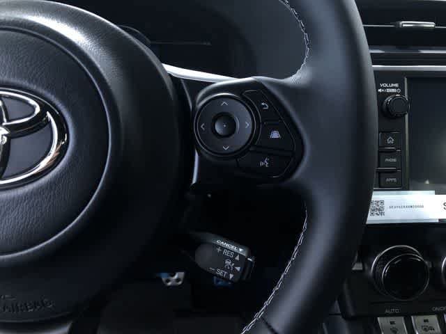 Thumbnail: 2025 Toyota GR86 - 24