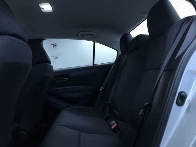 2025 Toyota Corolla LE - Photo 18