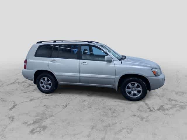Thumbnail: 2006 Toyota Highlander - 2