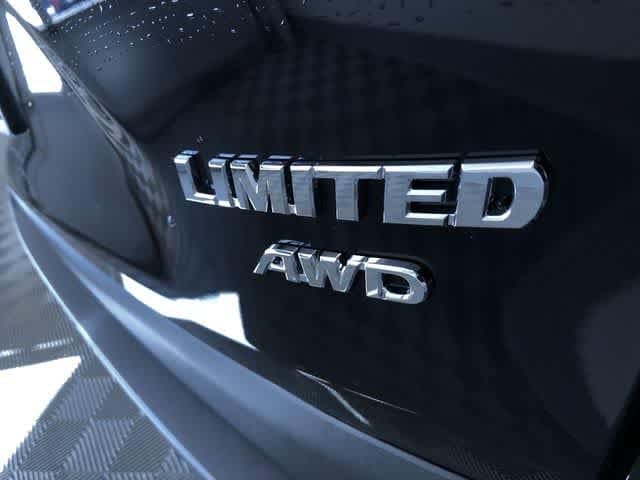 Thumbnail: 2025 Toyota RAV4 - 7