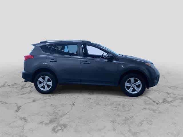 Used 2013 Toyota RAV4 XLE with VIN 2T3RFREV8DW117678 for sale in West Allis, WI