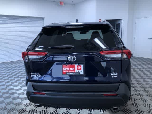 Thumbnail: 2025 Toyota RAV4 - 13