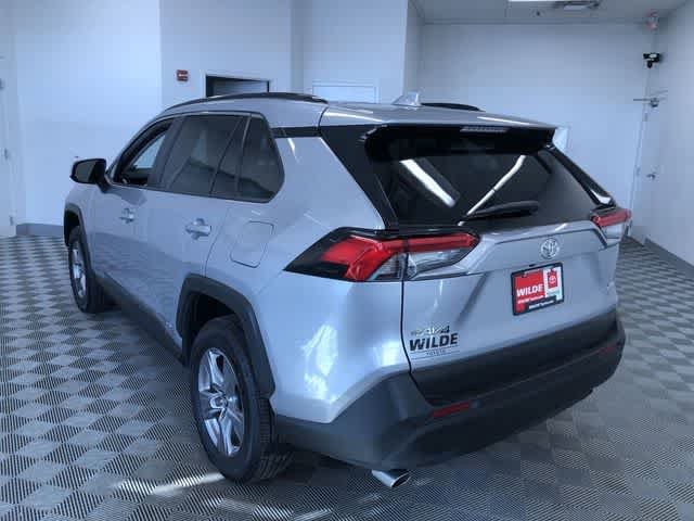 Thumbnail: 2025 Toyota RAV4 - 12