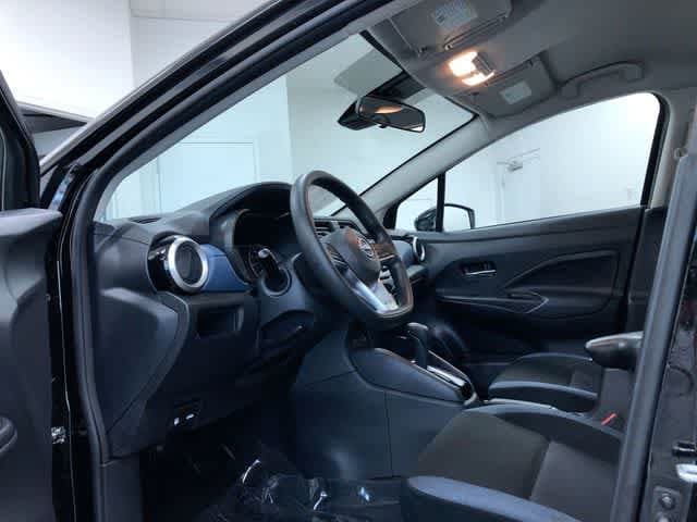 2025 Nissan Versa Sedan SV - Photo 11
