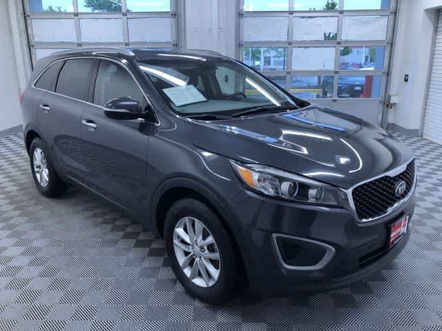 Thumbnail: 2016 Kia Sorento - 37