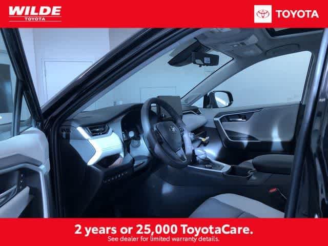 Thumbnail: 2025 Toyota RAV4 - 2