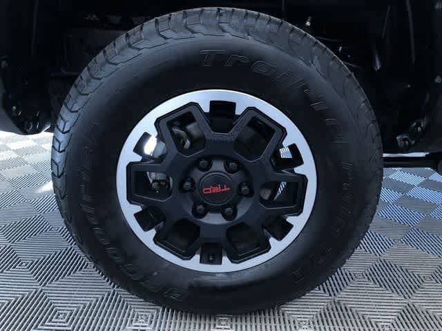 Thumbnail: 2024 Toyota Tacoma - 11