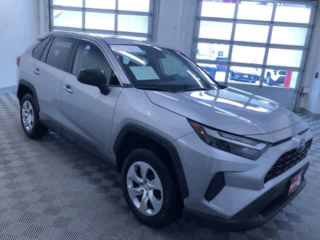 Thumbnail: 2025 Toyota RAV4 - 35