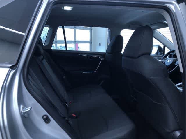 Thumbnail: 2025 Toyota RAV4 - 21