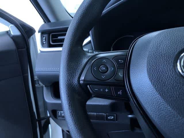 Thumbnail: 2025 Toyota RAV4 - 25