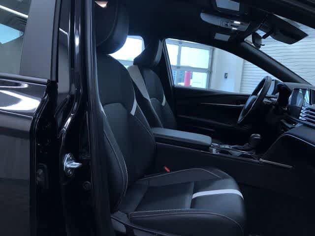 Thumbnail: 2025 Toyota Camry - 23