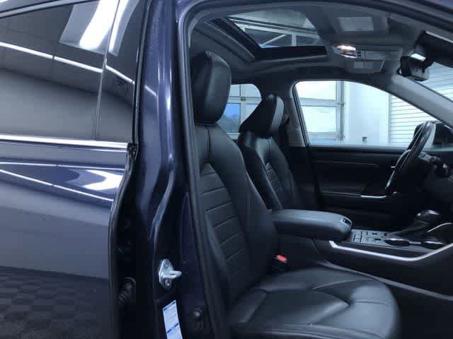 Thumbnail: 2021 Toyota Highlander - 22