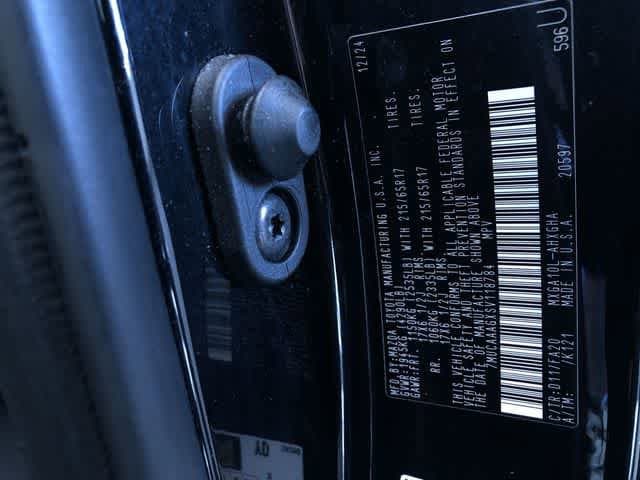 Thumbnail: 2025 Toyota Corolla Cross - 33