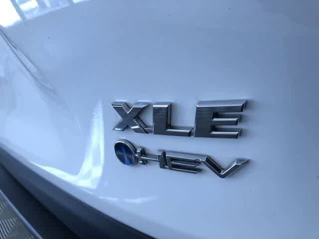 Thumbnail: 2025 Toyota RAV4 - 15