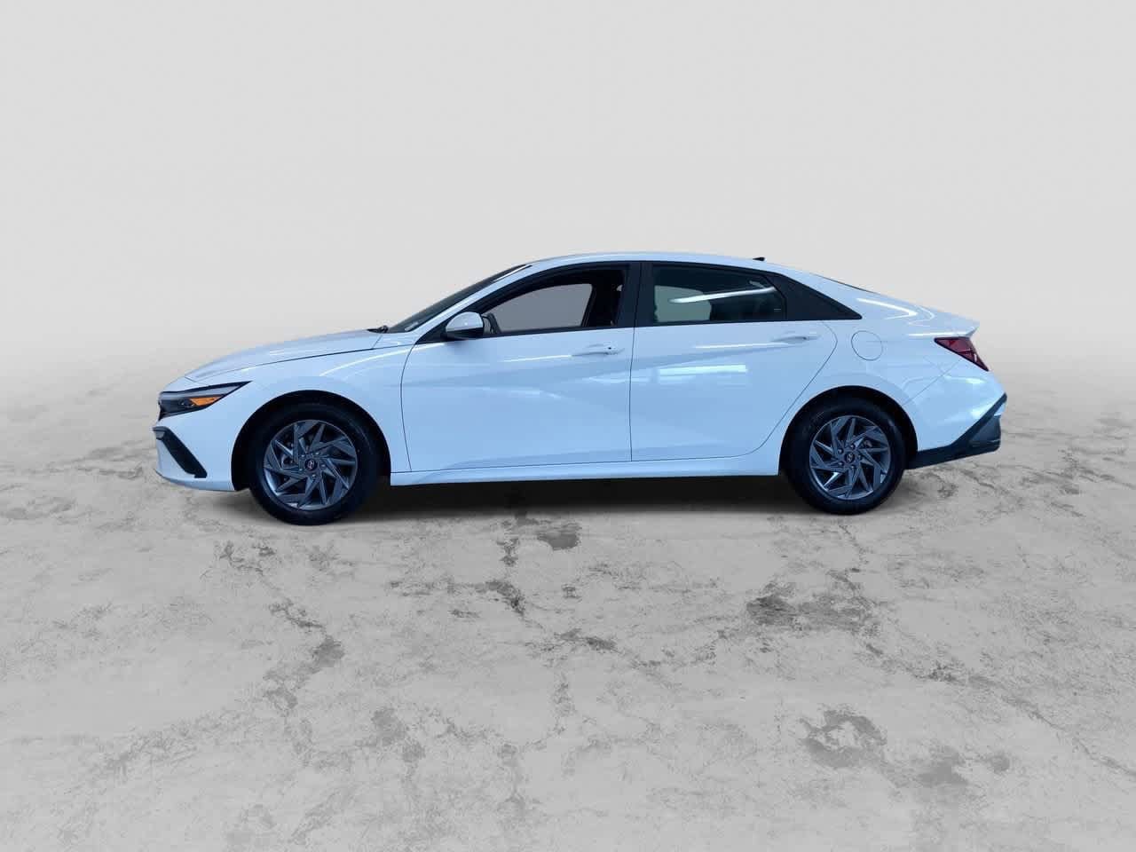 2024 Hyundai Elantra SEL 6