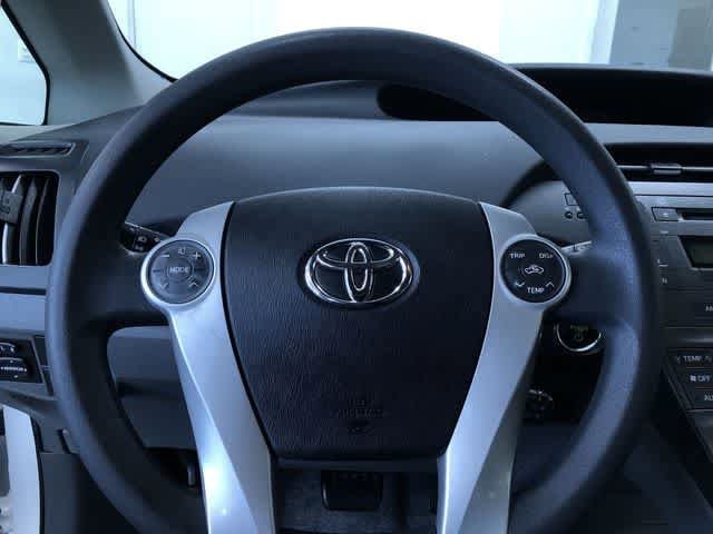 Thumbnail: 2010 Toyota Prius - 24