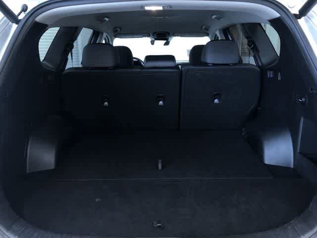 Thumbnail: 2023 Hyundai Santa Fe - 31