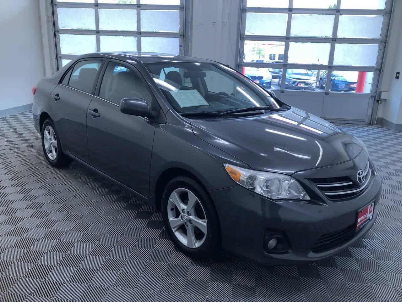 Thumbnail: 2013 Toyota Corolla - 35