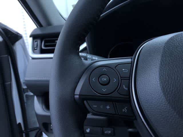 Thumbnail: 2025 Toyota RAV4 - 25