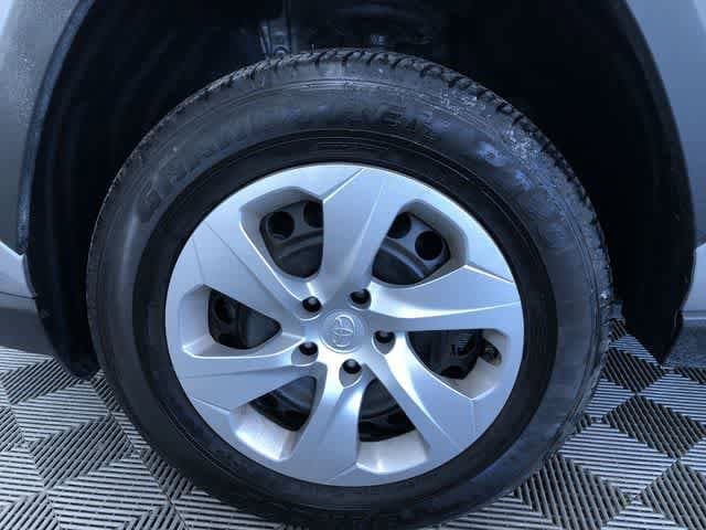 Thumbnail: 2025 Toyota RAV4 - 16