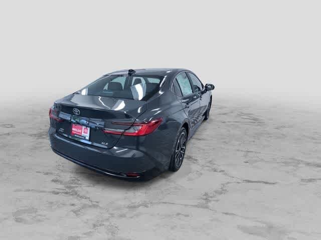 Thumbnail: 2025 Toyota Camry - 9