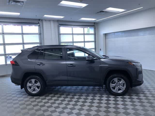 Thumbnail: 2025 Toyota RAV4 - 35