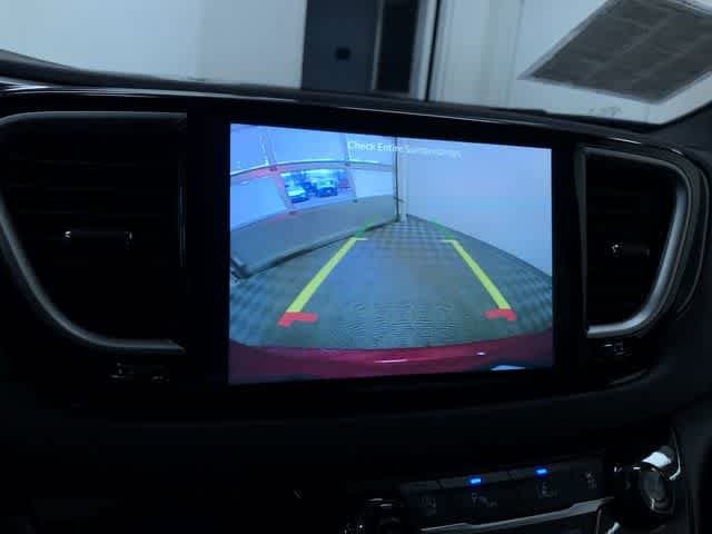 Thumbnail: 2025 Chrysler Pacifica - 29