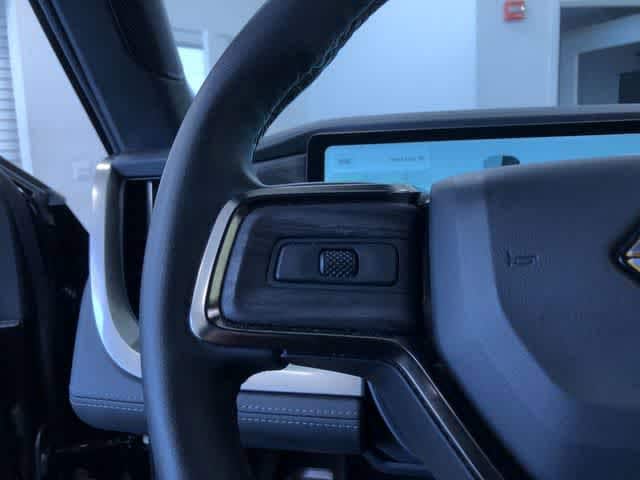 Thumbnail: 2023 Rivian R1T - 25