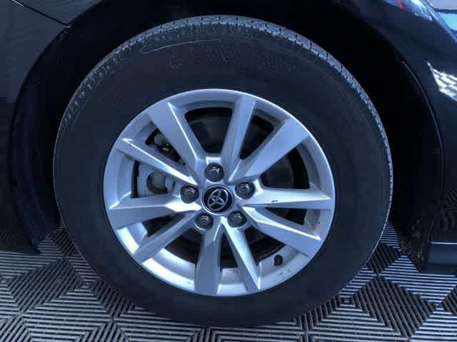 Thumbnail: 2025 Toyota Camry - 16