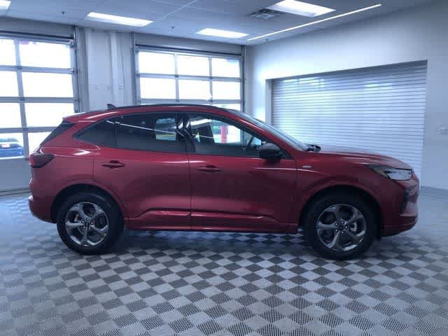 Thumbnail: 2024 Ford Escape - 35