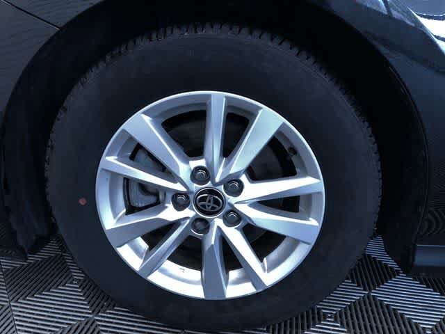 Thumbnail: 2026 Toyota Camry - 16