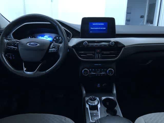 Thumbnail: 2021 Ford Escape - 10