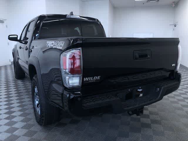 2023 Toyota Tacoma TRD photo 2