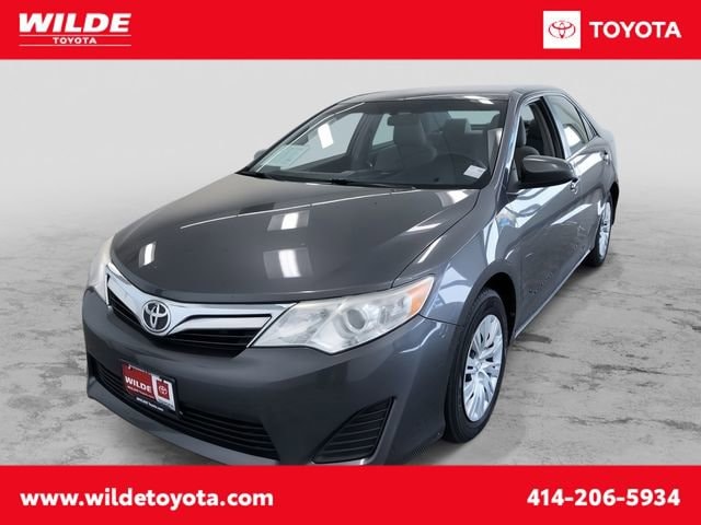 2013 Toyota Camry LE -
                West Allis, WI