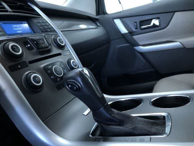 Thumbnail: 2014 Ford Edge - 22