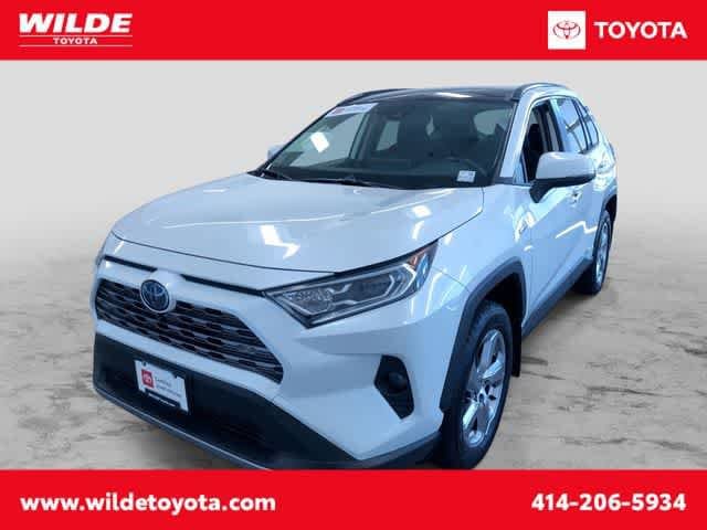 Thumbnail: 2020 Toyota RAV4 - 1