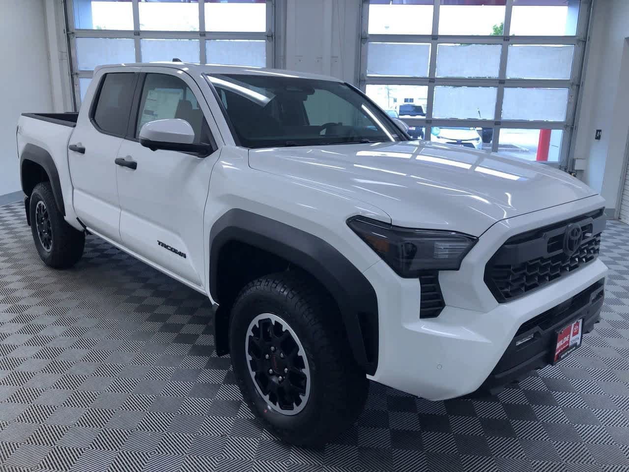 2025 Toyota Tacoma TRD Off-Road 7
