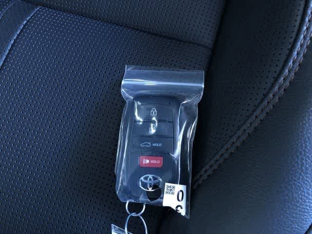 Thumbnail: 2026 Toyota Camry - 31