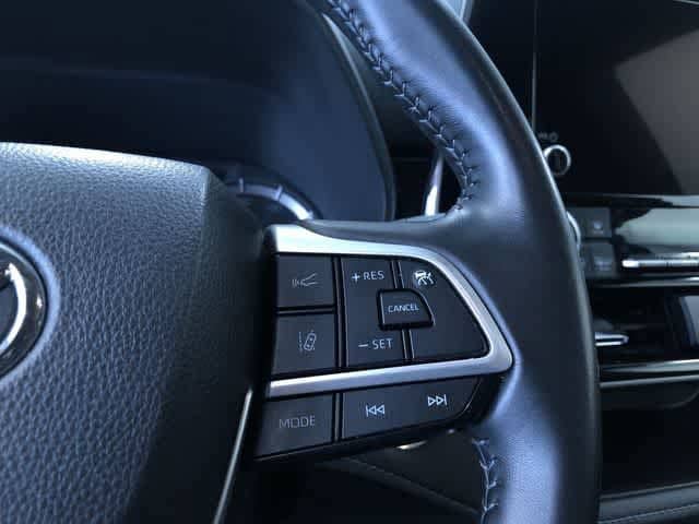 Thumbnail: 2024 Toyota Highlander - 28