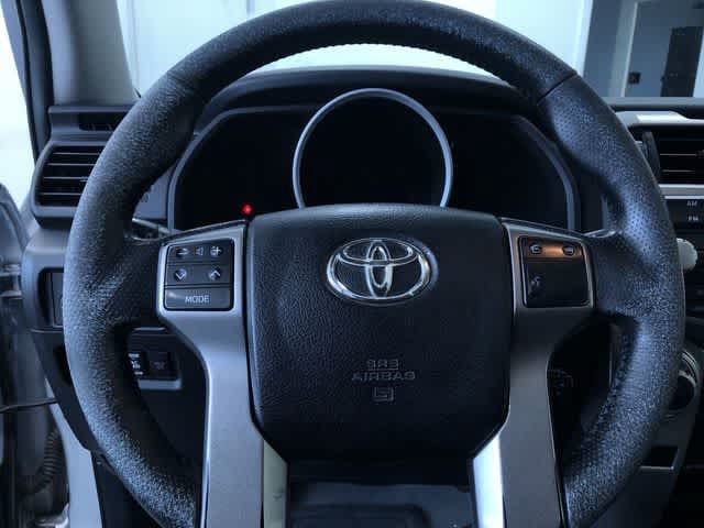 Thumbnail: 2011 Toyota 4Runner - 25