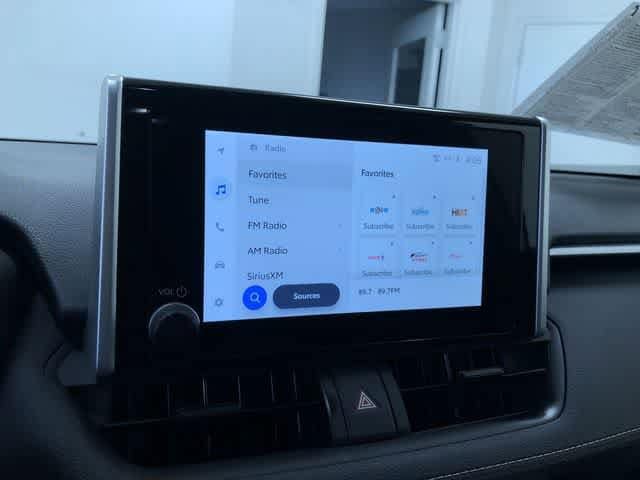 Thumbnail: 2025 Toyota RAV4 - 28