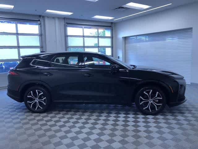 Thumbnail: 2025 Toyota Crown Signia - 35