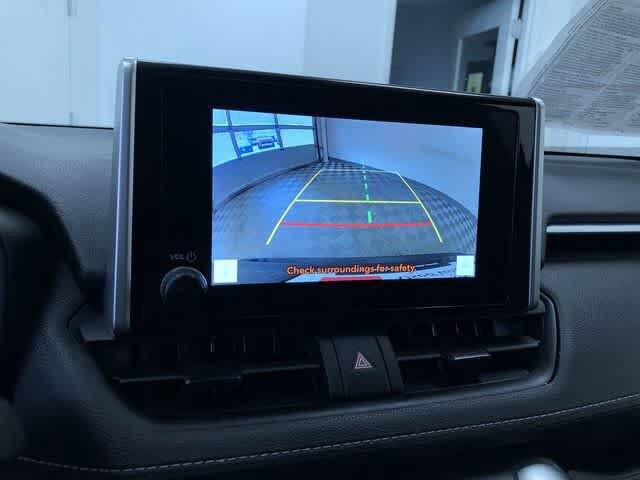 Thumbnail: 2025 Toyota RAV4 - 27