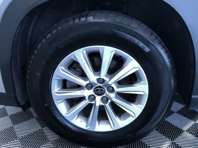 Thumbnail: 2024 Toyota Grand Highlander - 9