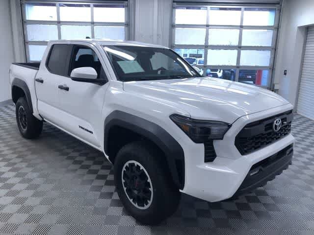 Thumbnail: 2024 Toyota Tacoma - 7