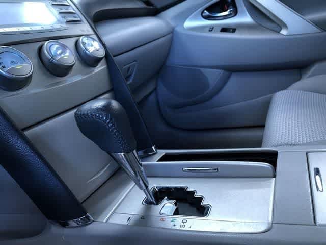 Thumbnail: 2011 Toyota Camry - 19