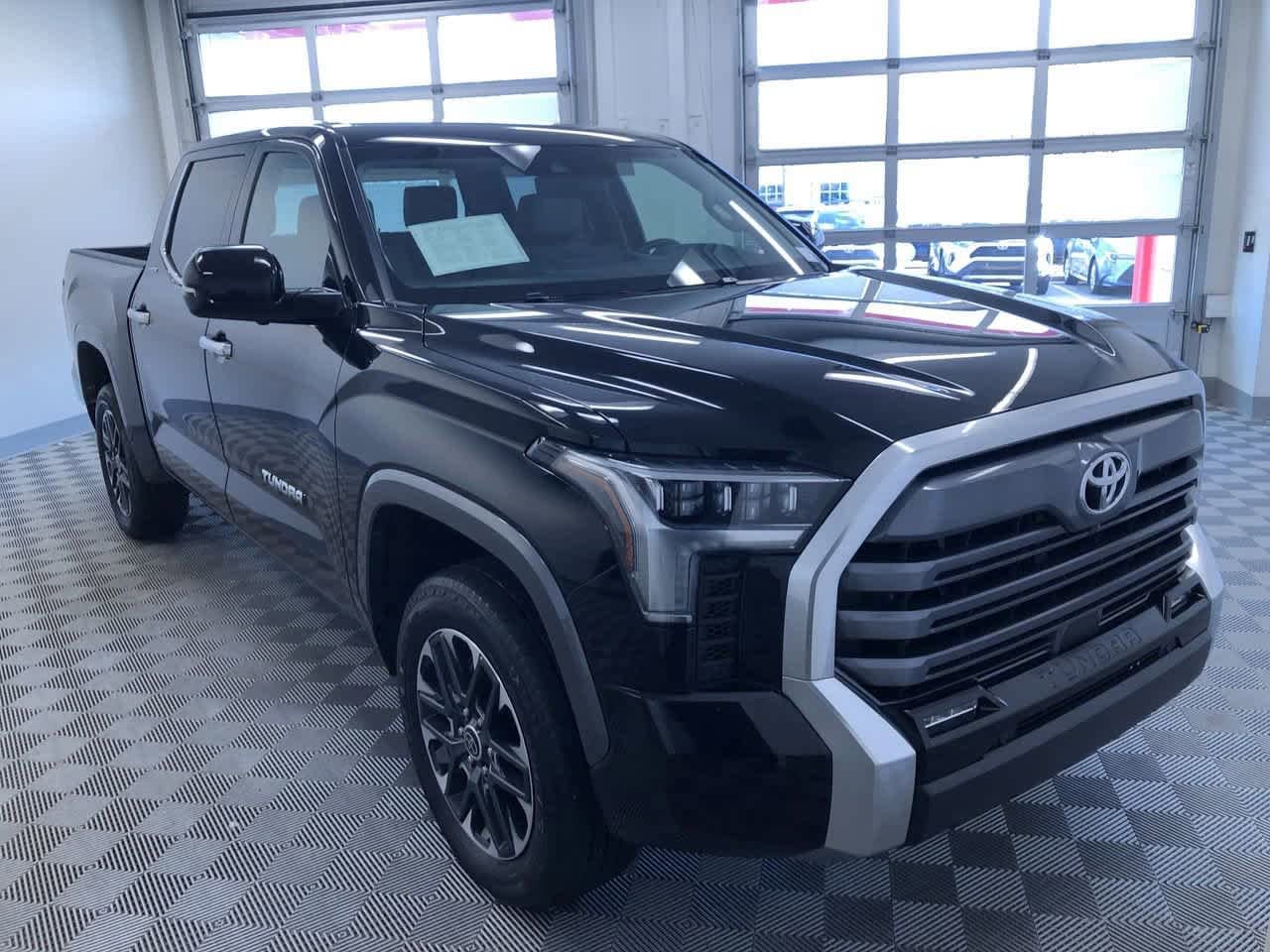Thumbnail: 2023 Toyota Tundra - 7