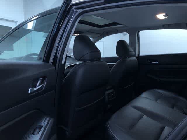 Thumbnail: 2019 Nissan Altima - 20