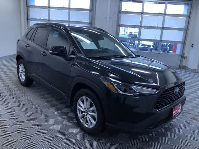 Thumbnail: 2025 Toyota Corolla Cross - 36