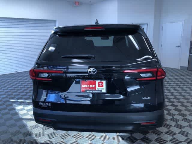 Thumbnail: 2025 Toyota Grand Highlander - 15